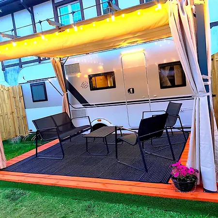 Apartament Great Polonia Camp&travel